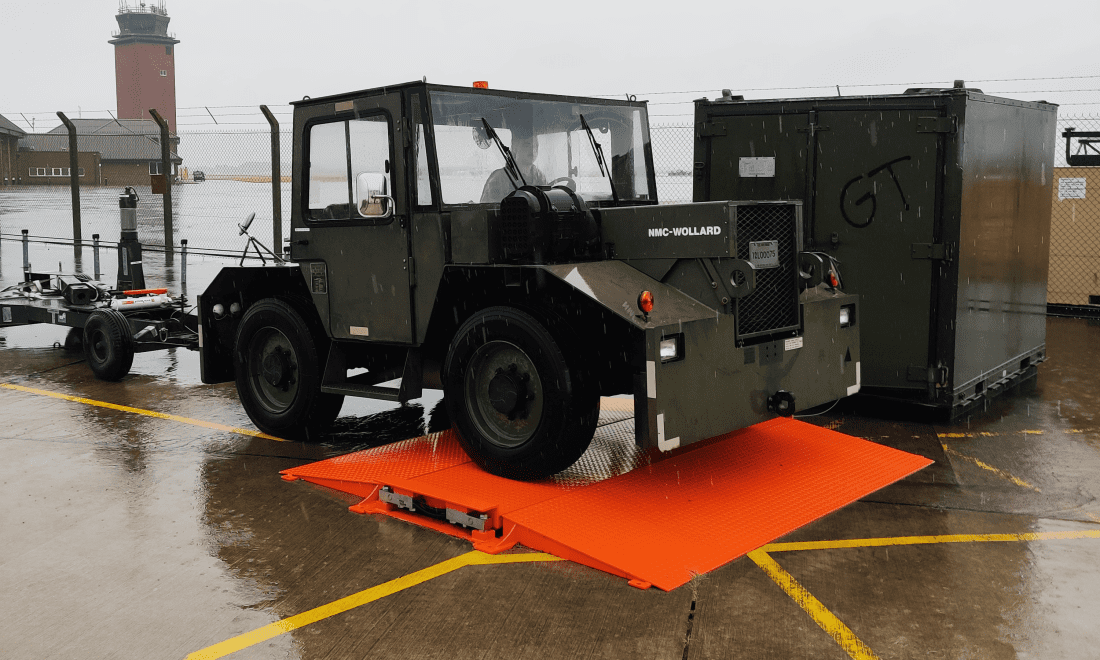 USAF Tow Vehicle on Single Axle Weighbridge