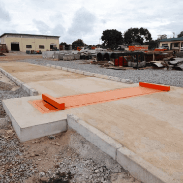 Enhancing Infrastructure Precision: Single Axle Weighbridge for Rango Construction